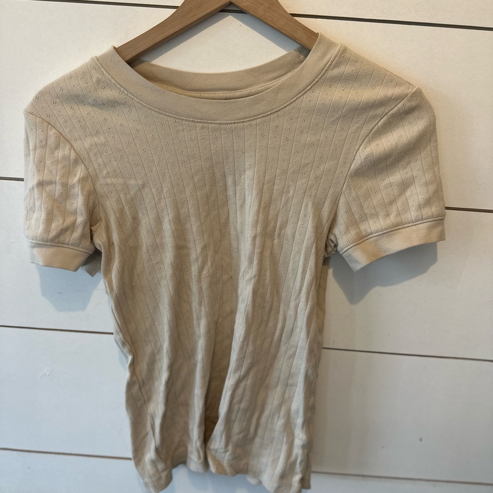 Everlane Textured Beige Short Sleeve Tee
